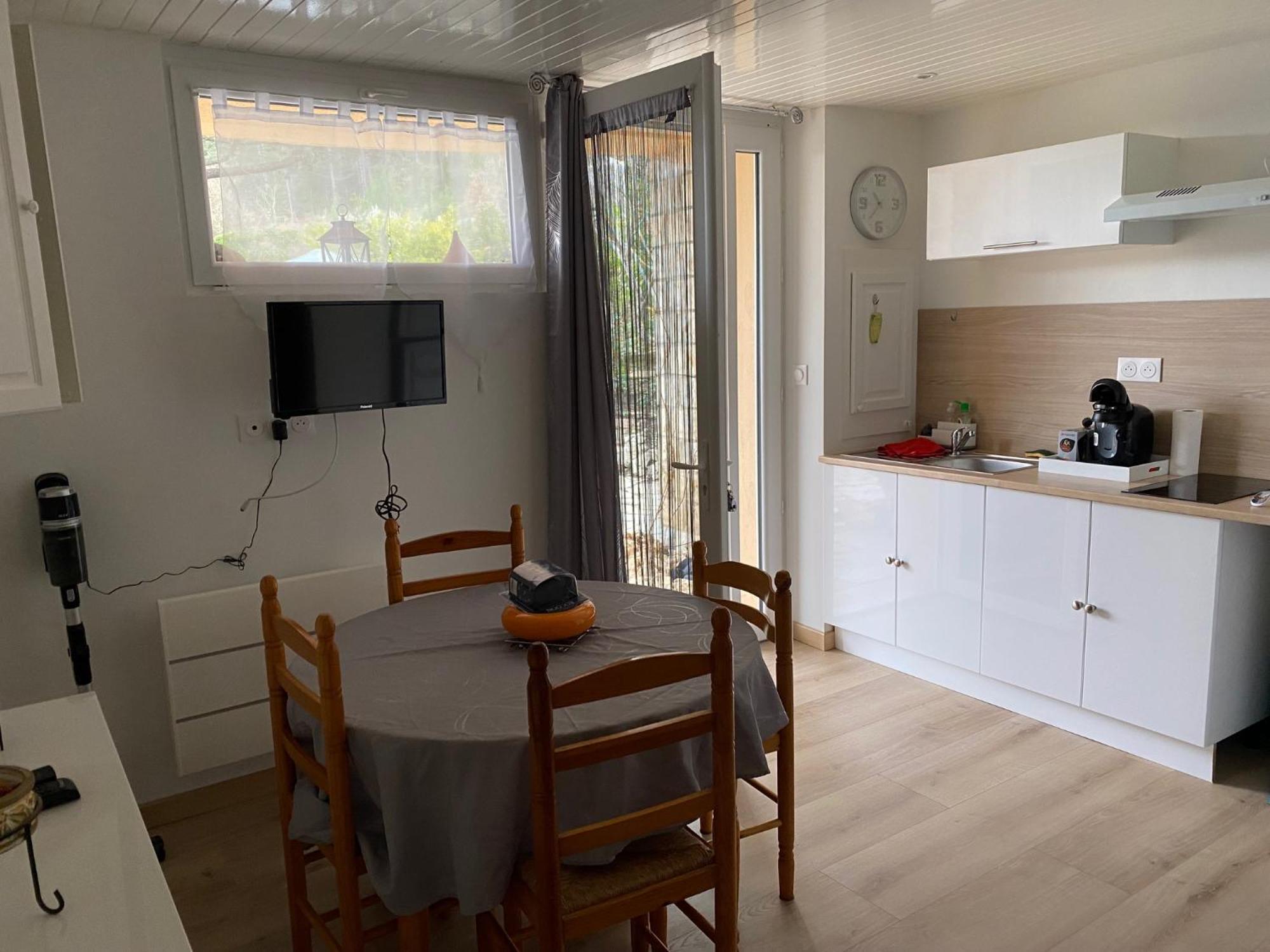 Appartement Studio Neuf Bas De Villa Gorges Du Verdon A Рие Екстериор снимка